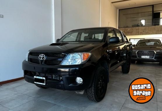 Camionetas - Toyota Hilux 3.0 SR 2006 Diesel 254000Km - En Venta