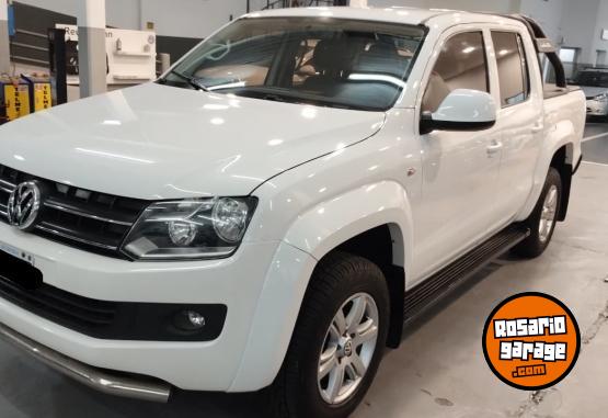 Camionetas - Volkswagen AMAROK TRENDLINE 4X2 2015 Diesel 144000Km - En Venta