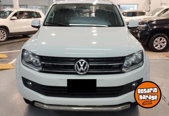 Camionetas - Volkswagen AMAROK TRENDLINE 4X2 2015 Diesel 144000Km - En Venta