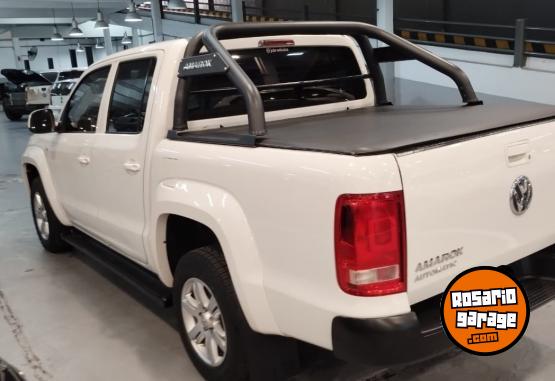 Camionetas - Volkswagen AMAROK TRENDLINE 4X2 2015 Diesel 144000Km - En Venta