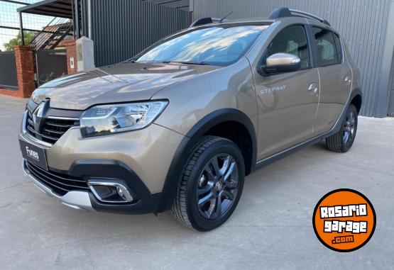 Autos - Renault Stepway Intens 1.6 CVT 2021 Nafta 31000Km - En Venta