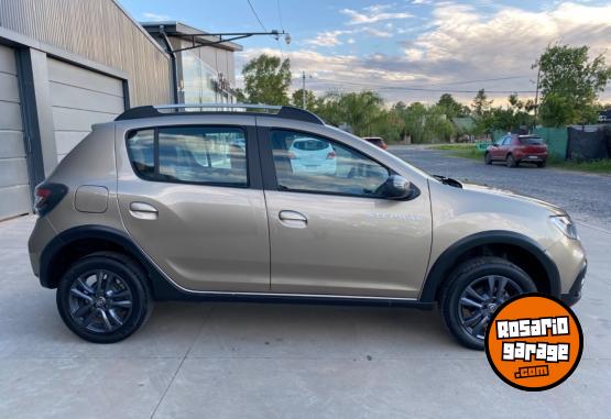 Autos - Renault Stepway Intens 1.6 CVT 2021 Nafta 31000Km - En Venta