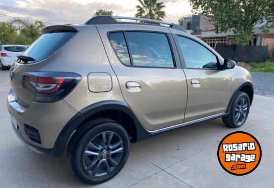 Autos - Renault Stepway Intens 1.6 CVT 2021 Nafta 31000Km - En Venta