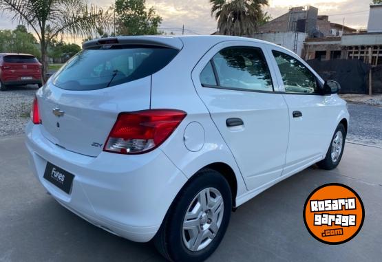 Autos - Chevrolet Onix Joy 1.4 2017 Nafta 62000Km - En Venta