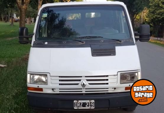 Utilitarios - Renault Trafic Diesel 2001 Diesel 90000Km - En Venta