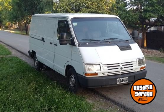 Utilitarios - Renault Trafic Diesel 2001 Diesel 90000Km - En Venta