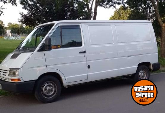 Utilitarios - Renault Trafic Diesel 2001 Diesel 90000Km - En Venta