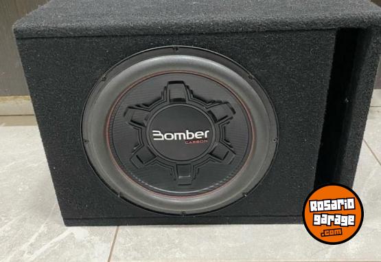 Accesorios para Autos - Subwoofer Bomber - En Venta