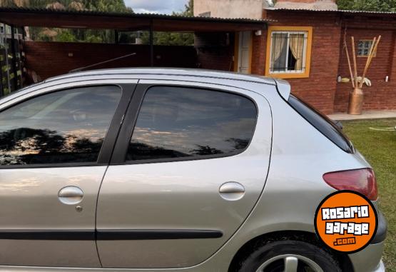 Autos - Peugeot 206 2006 Diesel 223000Km - En Venta