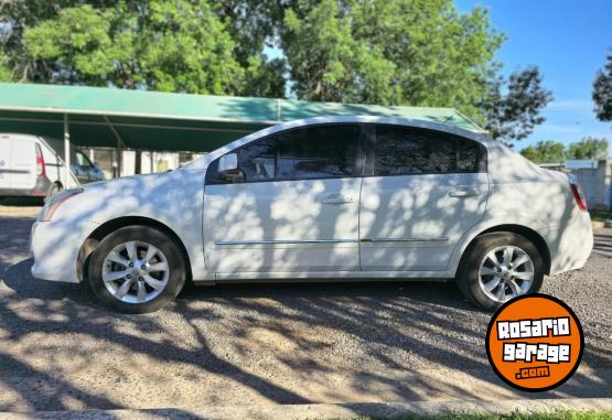 Autos - Nissan Sentra Acenta 6MT 2012 Nafta 223000Km - En Venta