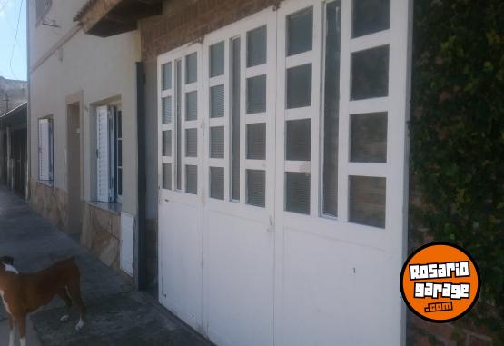 Hogar - Hermoso porton - En Venta