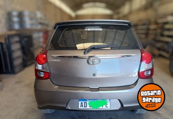 Autos - Toyota ETIOS 1.5 XLS 2019 Nafta 33000Km - En Venta