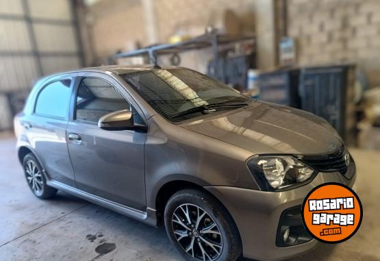 Autos - Toyota ETIOS 1.5 XLS 2019 Nafta 33000Km - En Venta