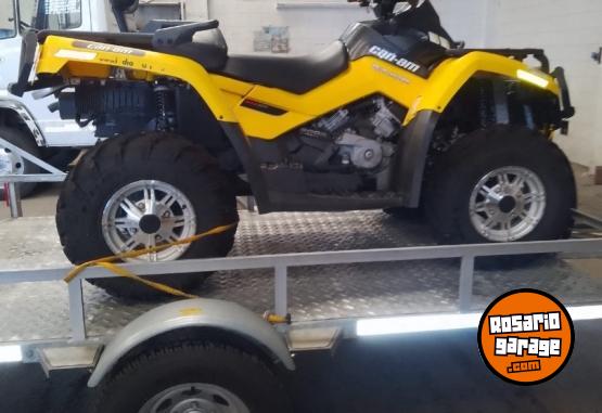 Cuatris y UTVs - Can Am OUTLANDER 800 R 2011  3000Km - En Venta