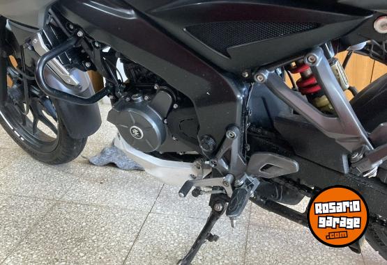 Motos - Bajaj Rouser NS 200 2018 Nafta 20000Km - En Venta