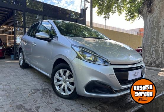 Autos - Peugeot 208 Active 2018 Nafta 55000Km - En Venta