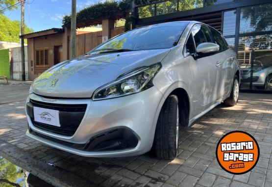 Autos - Peugeot 208 Active 2018 Nafta 55000Km - En Venta