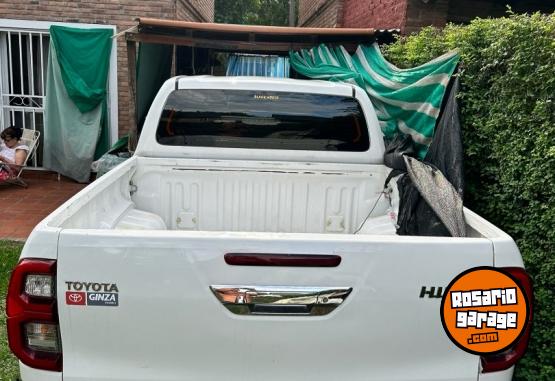 Camionetas - Toyota Hilux 2.8 2022 Diesel 100000Km - En Venta