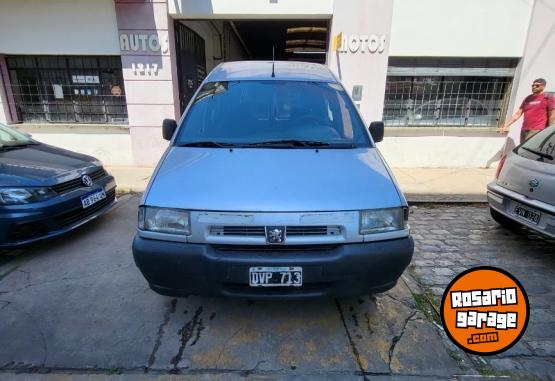 Utilitarios - Peugeot Expert 2002 Diesel 12Km - En Venta