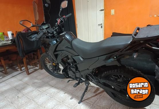 Motos - Gilera SMX 200 adventure 2023 Nafta 9300Km - En Venta