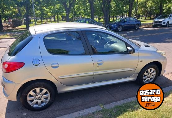 Autos - Peugeot 207 Compact 2010 Diesel 181000Km - En Venta