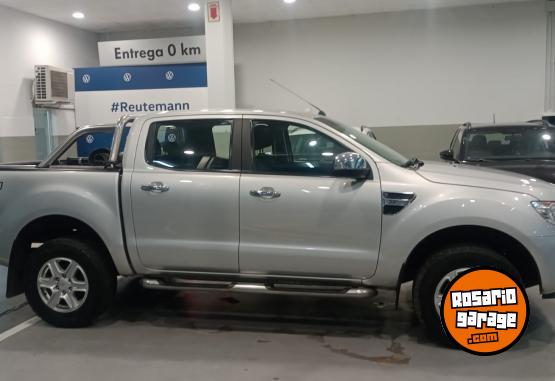 Camionetas - Ford RANGER DC 3.2 XLT 4X4 2015 Diesel 170000Km - En Venta