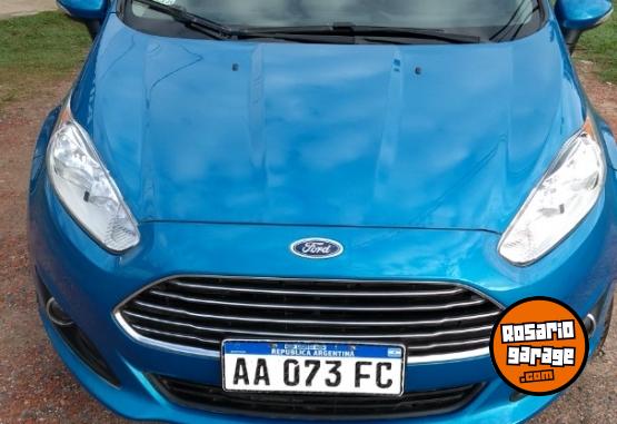 Autos - Ford FIESTA TITANIUM 2016 Nafta 103000Km - En Venta