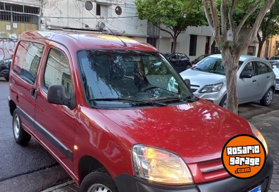 Utilitarios - Citroen Berlingo HDI 1,6 2017 Diesel 129000Km - En Venta