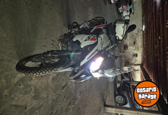 Motos - Benelli TRK 502 X 2019 Nafta 21555Km - En Venta