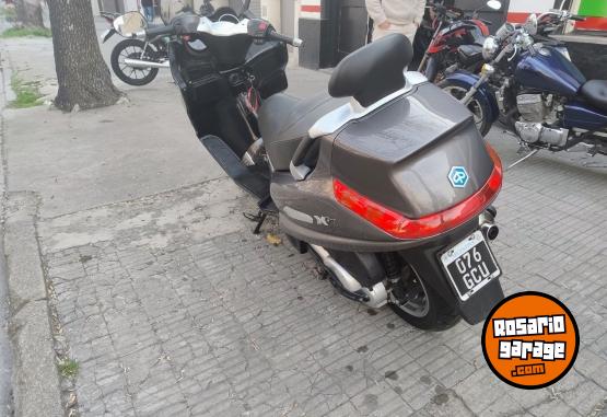 Motos - Piaggio XEvo 400 ie 2010 Nafta 50000Km - En Venta