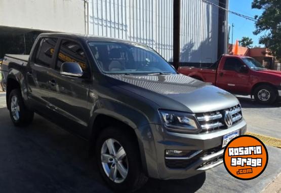 Camionetas - Volkswagen AMAROK 2021 Diesel 140000Km - En Venta