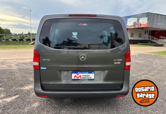 Utilitarios - Mercedes Benz 111 FURGN MIXTO 4+1 2019 Diesel 118000Km - En Venta