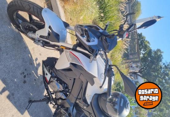 Motos - Benelli 180S 2022 Nafta 7000Km - En Venta