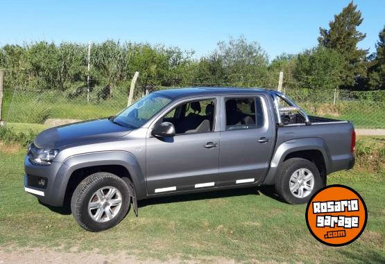 Camionetas - Volkswagen Amarok Trendline 4x4 2011 Diesel 247000Km - En Venta