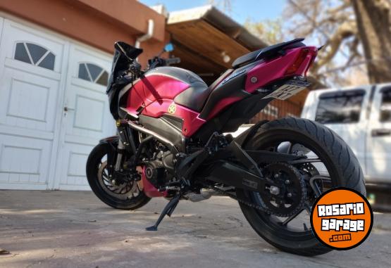 Motos - Bajaj Dominar 400 UG 2023 Nafta 7000Km - En Venta