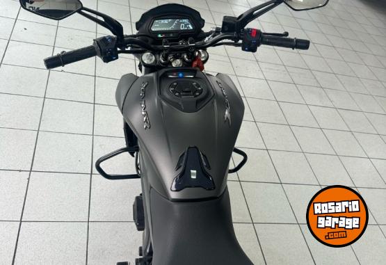 Motos - Bajaj Dominar D400 2023 Nafta 5000Km - En Venta