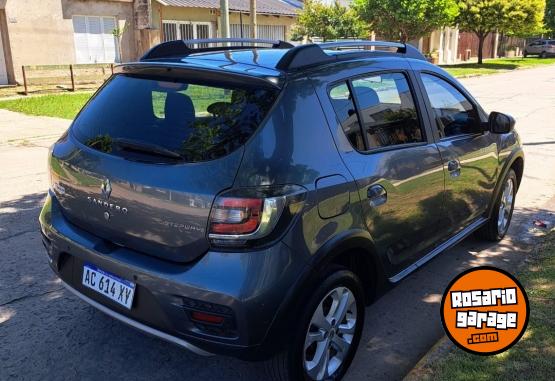 Autos - Renault Sandero Stepway 2018 Nafta 88000Km - En Venta