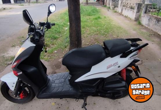 Motos - Kymco Agility RS Naked 2021 Nafta 16600Km - En Venta