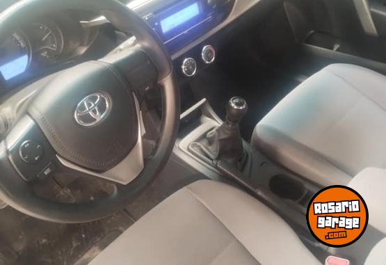 Autos - Toyota Corolla XLI 2014 Nafta 182000Km - En Venta