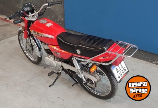 Motos - Suzuki AX100 2020 Nafta 7100Km - En Venta