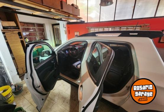 Camionetas - Fiat TORO FREEDOM 1.8 NAFTA 2019 Nafta 31740Km - En Venta