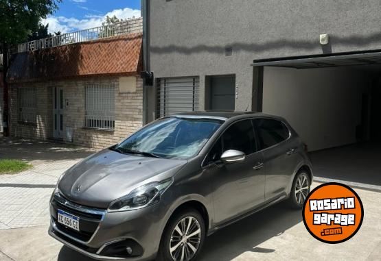 Autos - Peugeot 208 felini 2018 Nafta 80000Km - En Venta