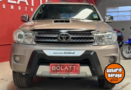 Camionetas - Toyota Hilux Sw4 Td Srv 7 Asient 2009 Diesel 260000Km - En Venta