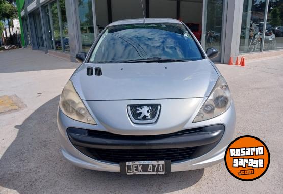 Autos - Peugeot 207 2011 Nafta 163000Km - En Venta