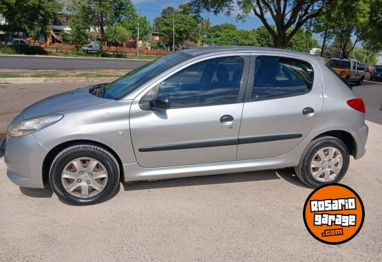 Autos - Peugeot 207 2011 Nafta 163000Km - En Venta