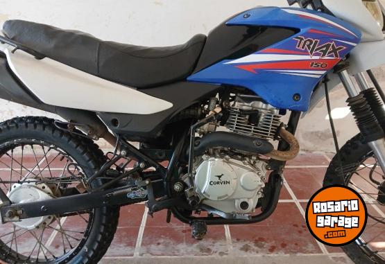 Motos - Corven Triax 2017 Nafta 40000Km - En Venta