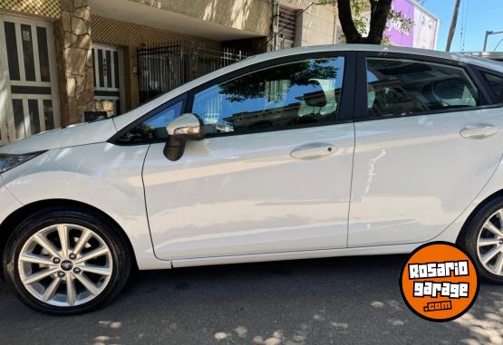 Autos - Ford Fiesta 2018 Nafta 42400Km - En Venta