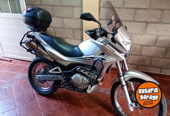 Motos - Honda Falcon 2015 Nafta 37000Km - En Venta