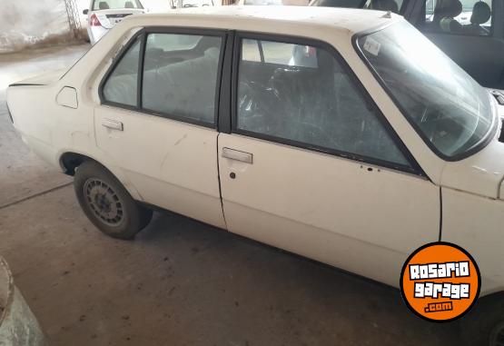 Autos - Renault 18 1984 Nafta 111111Km - En Venta