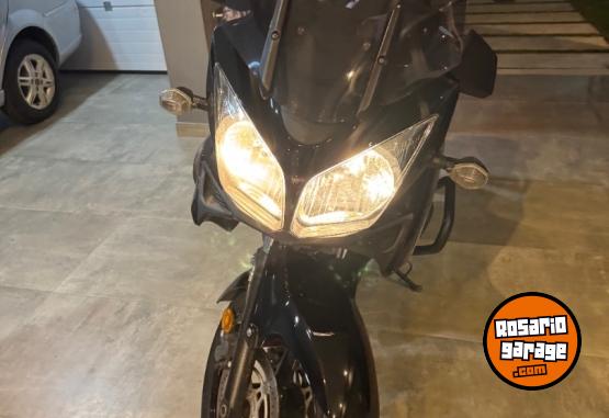 Motos - Suzuki Suzuki V-strom 1000cc 2009 Nafta 30000Km - En Venta